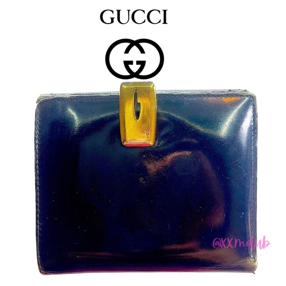 Gucci Wallet Unisex Patent Leather Double Snap Bifold with Gold G Clip Compact